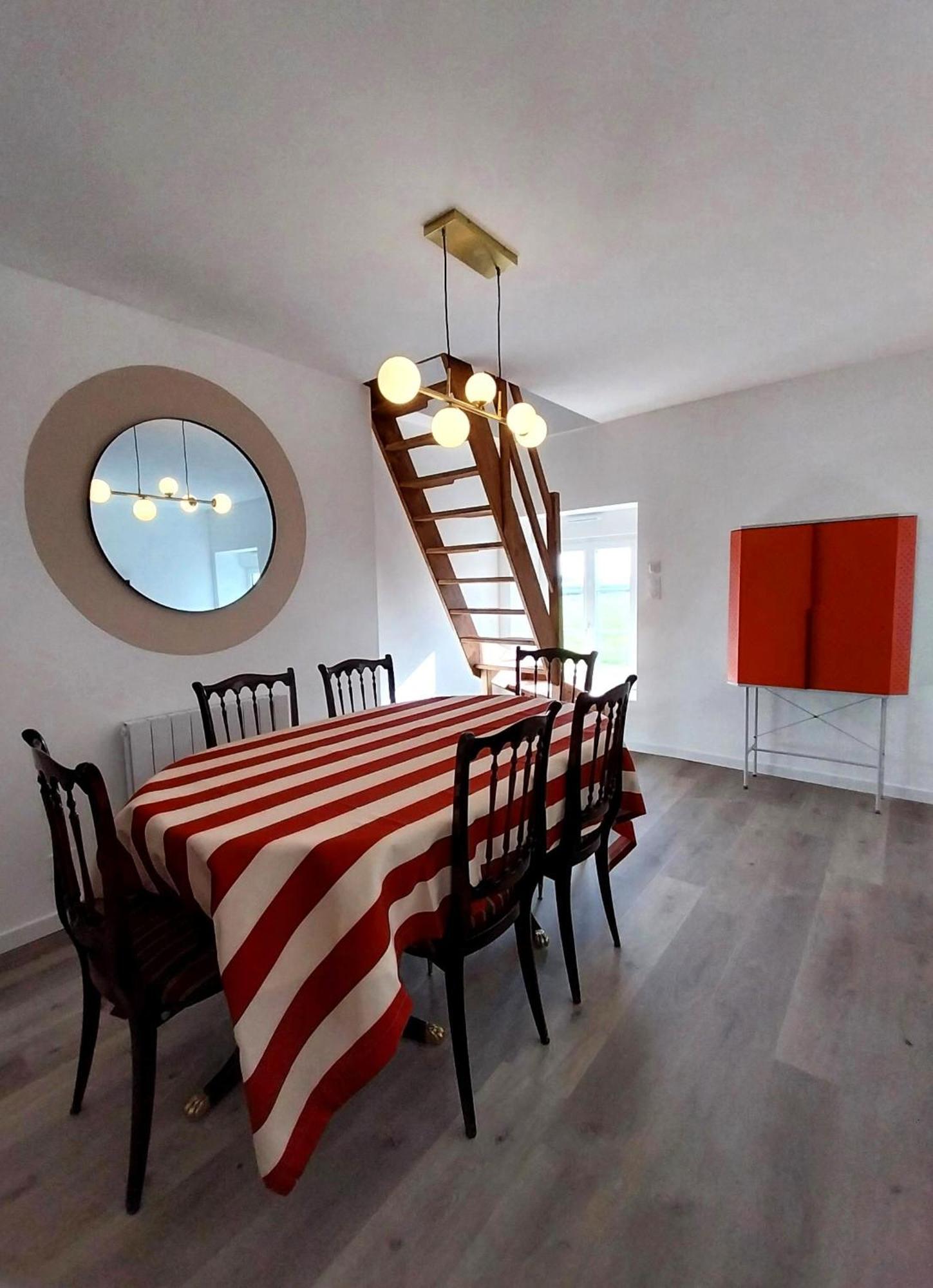 Cosy Chic La Au Monnier Apartment